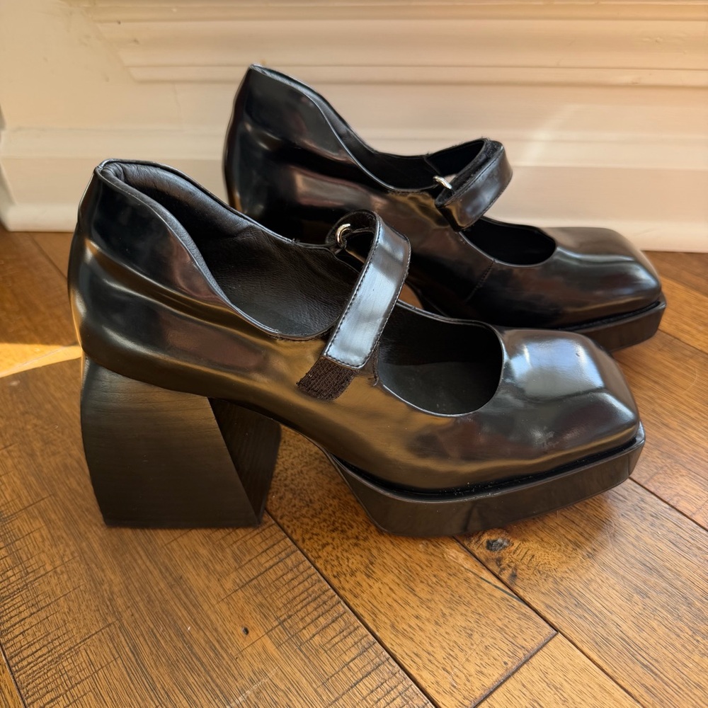 Jeffrey Campbell Black Patent Mary Jane Platform Heels